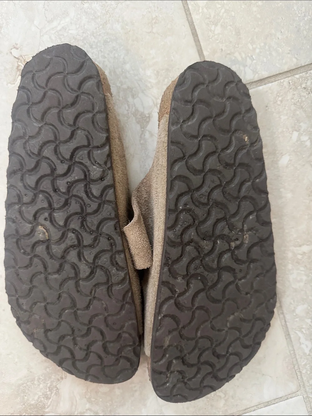 Birkenstock mens Arizona Suede Sandals in Taupe Brown